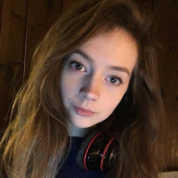 oliviaburelle02